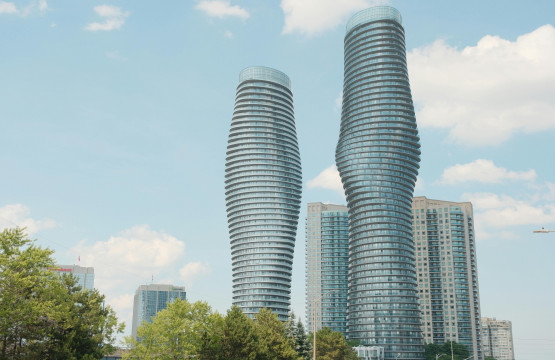 listing_city